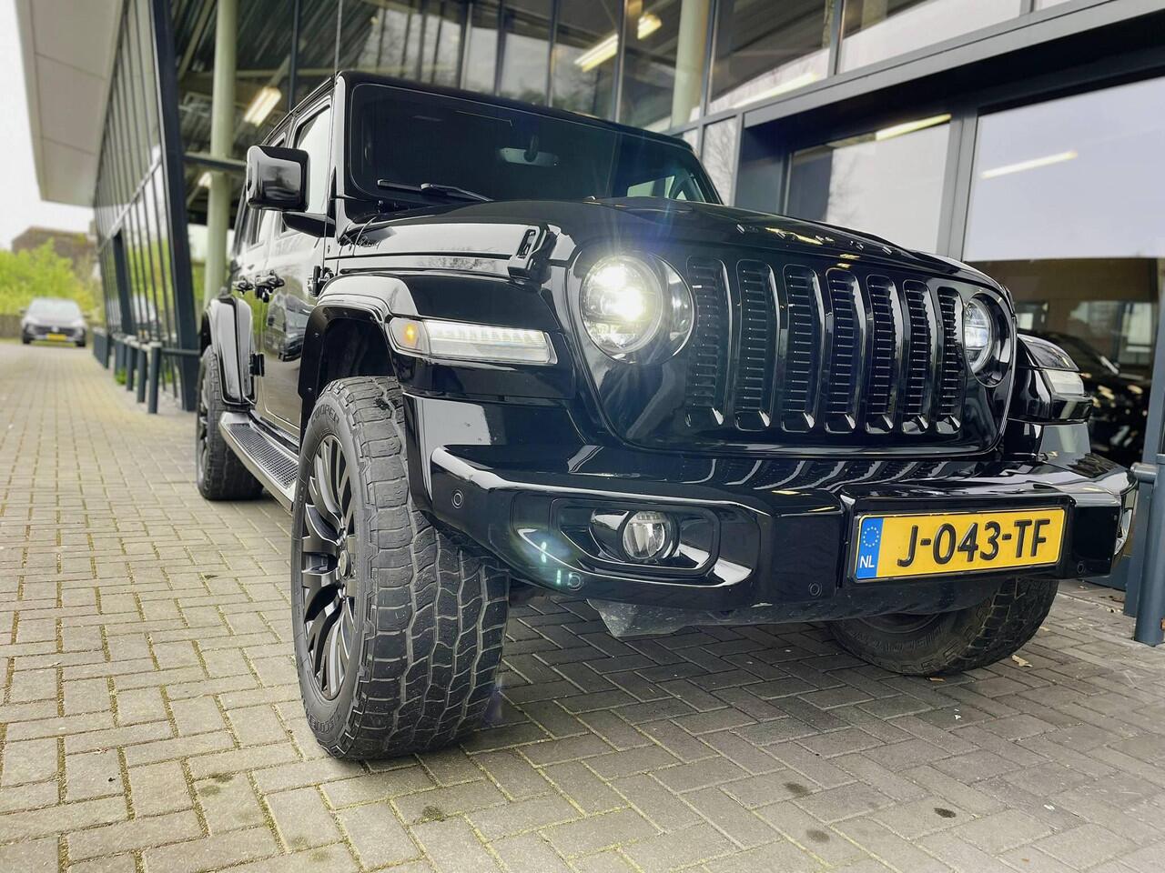 Jeep WRANGLER Unlimited 2.0T Sahara |Originele Brute | Richmond | 5 Pers | Volleder | Hardtop + Open dak | Navi | Etc.