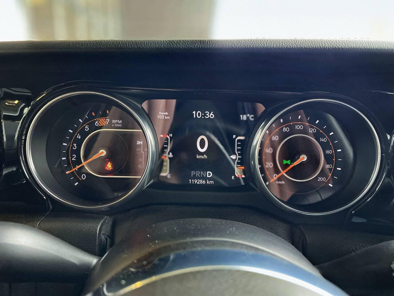 Jeep WRANGLER Unlimited 2.0T Sahara |Originele Brute | Richmond | 5 Pers | Volleder | Hardtop + Open dak | Navi | Etc.