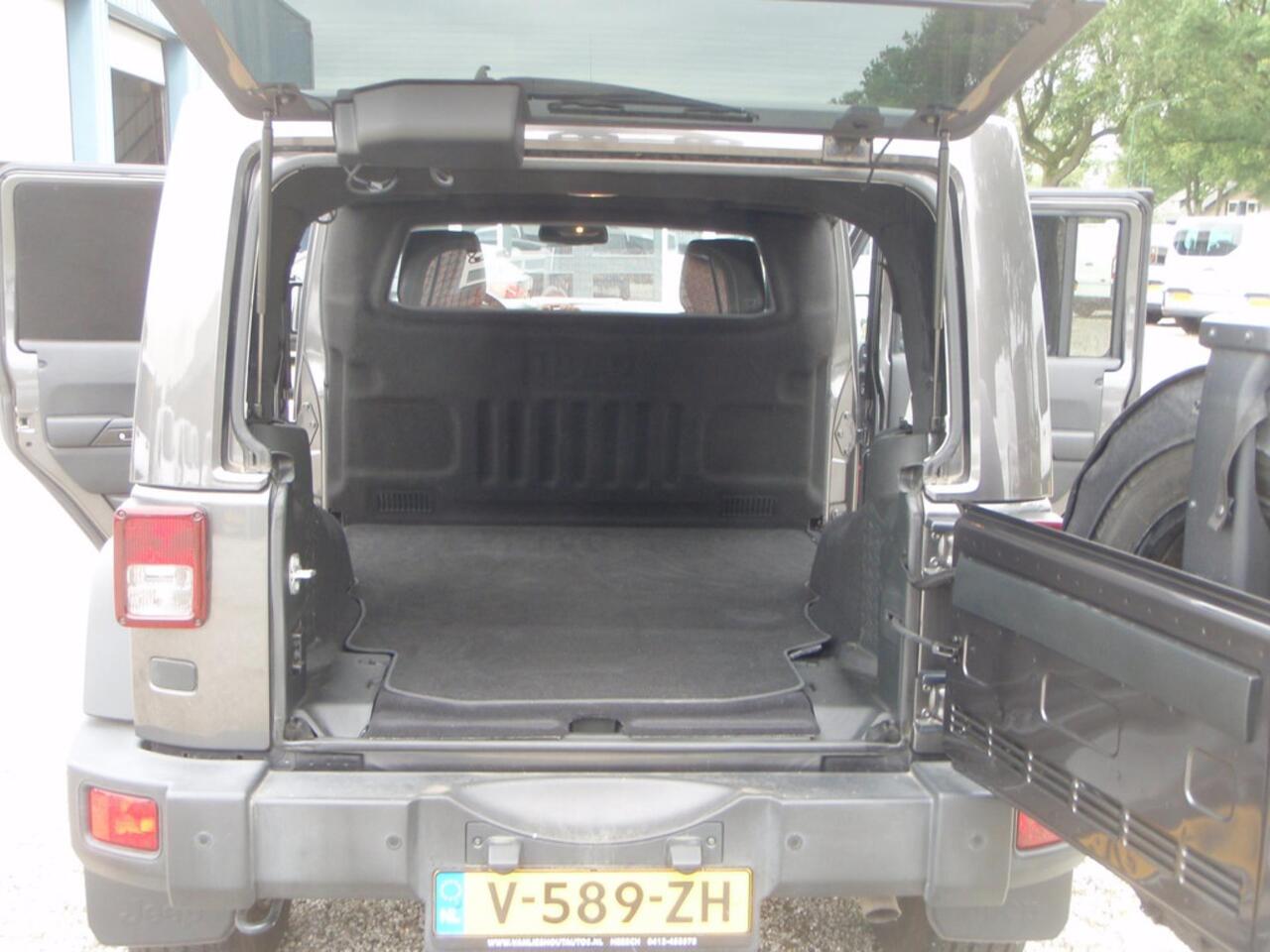 Jeep WRANGLER Night Eagle Rubicon 2.8 CRD 4 WD Marge