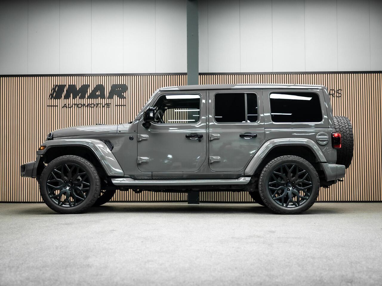 Jeep WRANGLER 2.2D Sahara | Grijs Kenteken | Stoel en stuurverwarming | Custom Corse Edition | Trekhaak | Alpine Sound |
