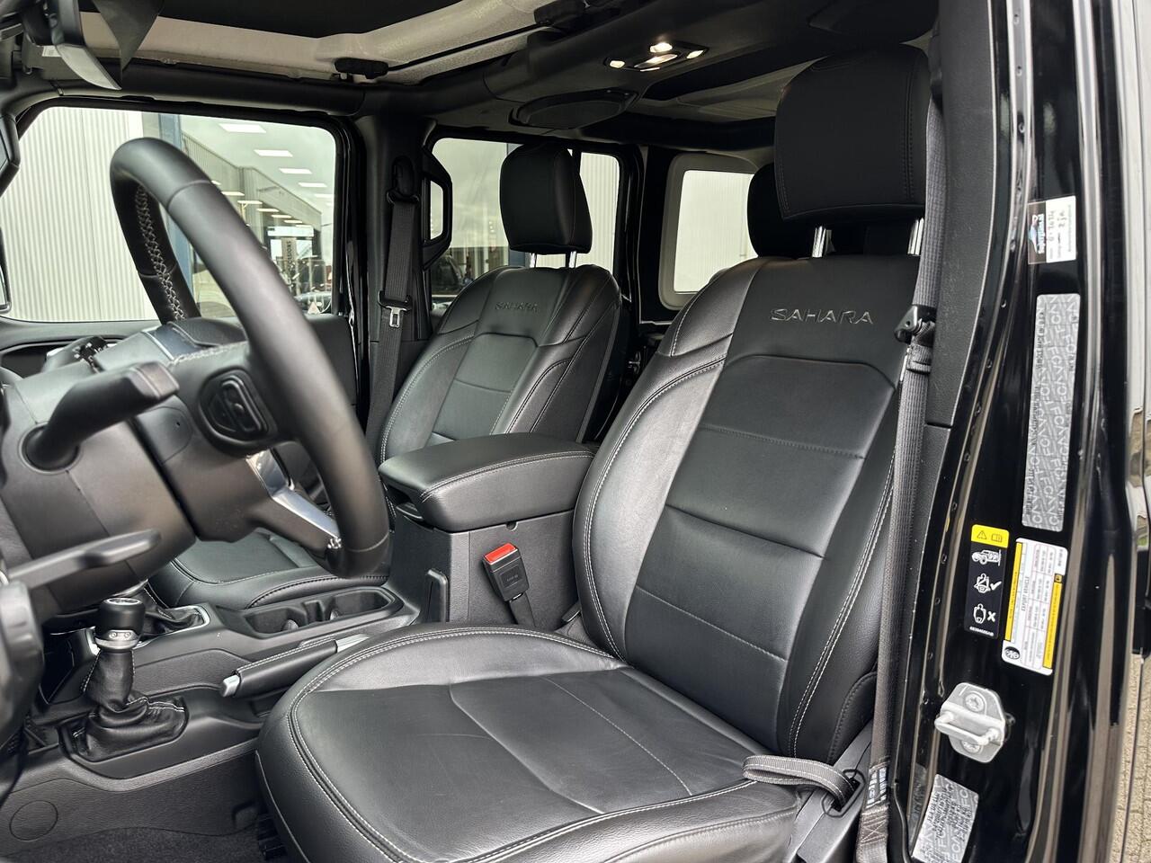 Jeep WRANGLER Unlimited 4xe 380 Sahara | Plug-in/Leder/Cruise Adaptief/Stuur-/Stoelverw./Trekhaak