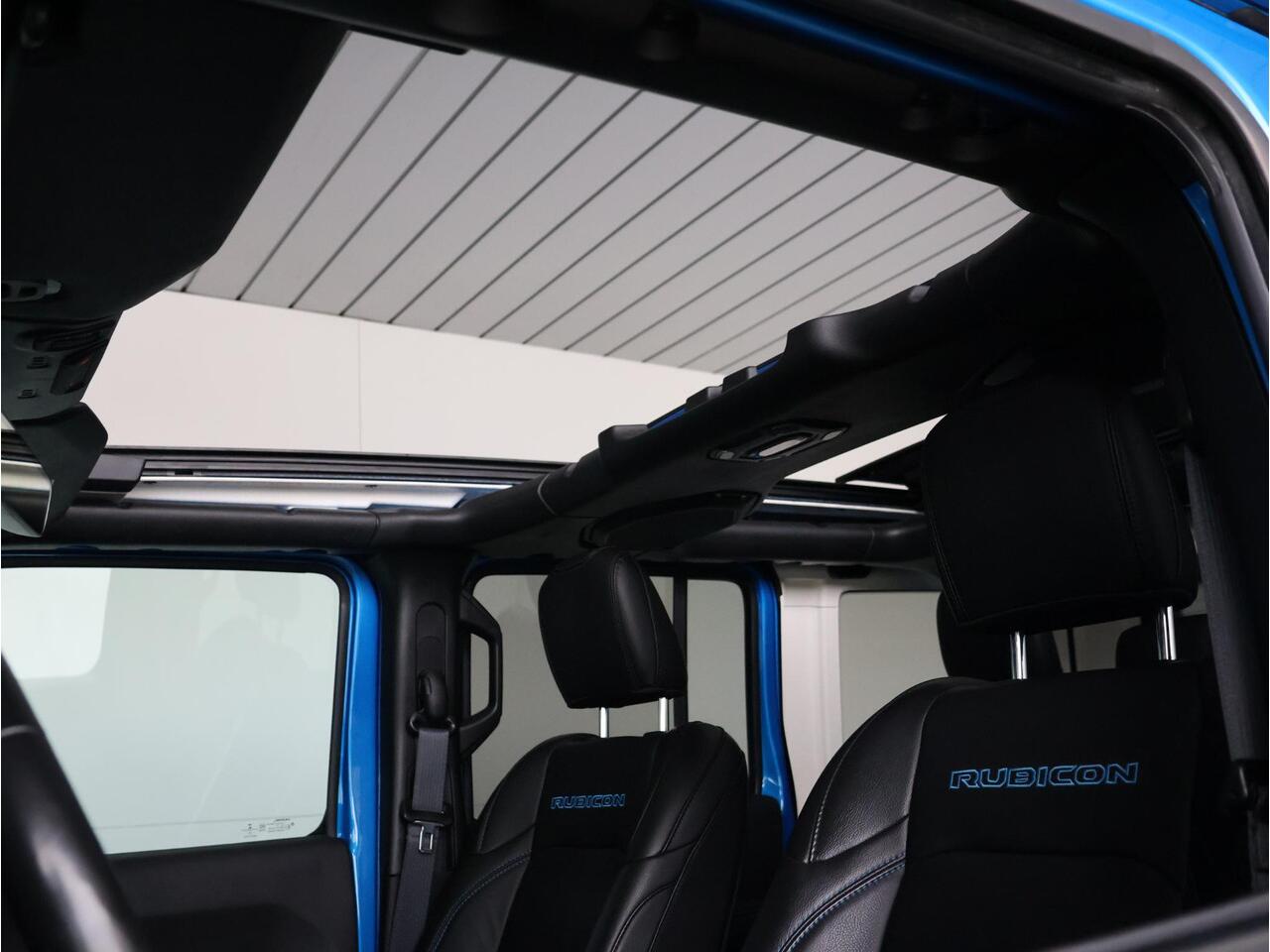 Jeep WRANGLER Unlimited 4xe 380 Rubicon | Sky view | Stoel verwarming | Achteruitrijcamera |