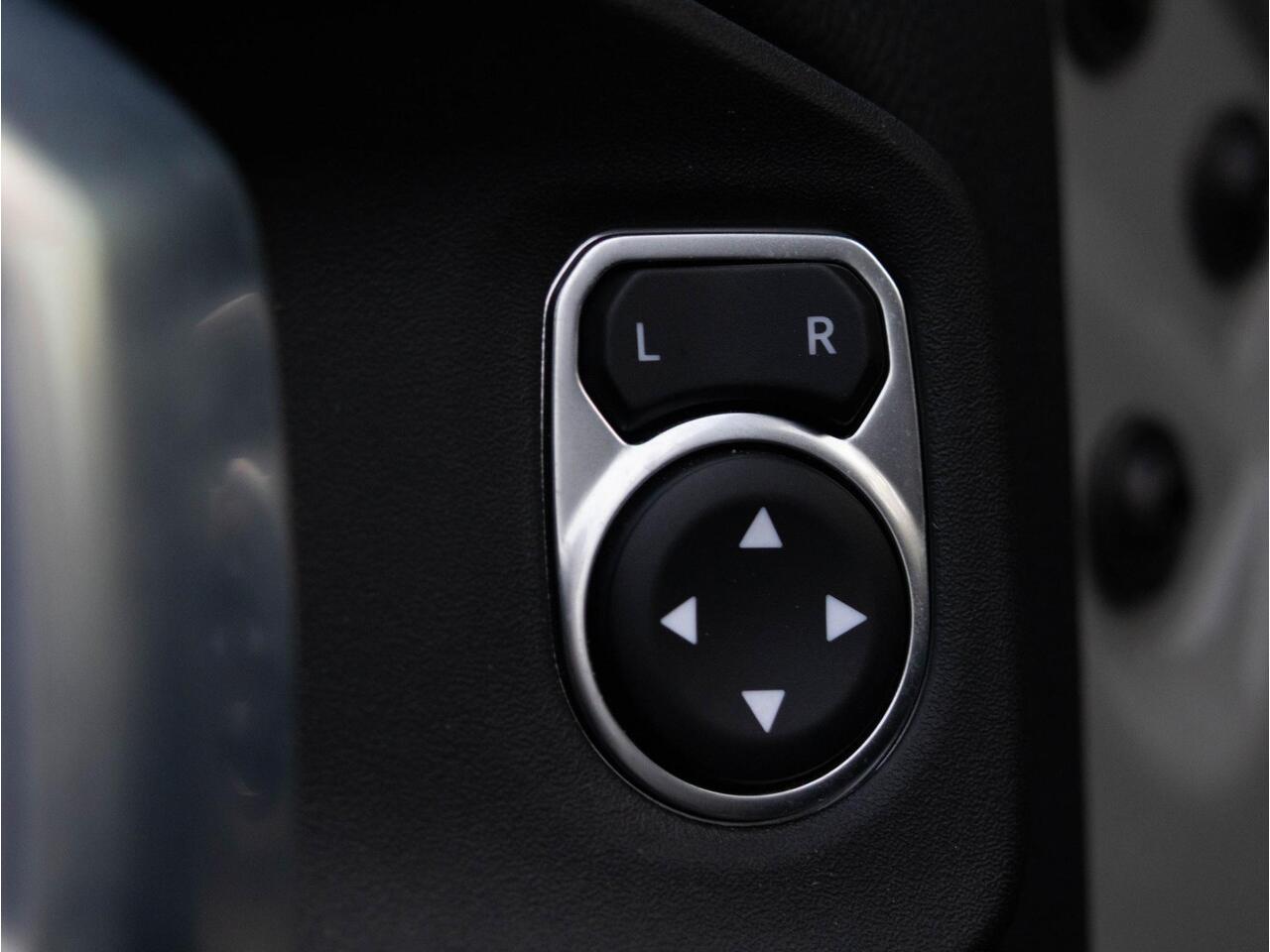 Jeep WRANGLER Brute Richmond Rubicon 4xe | Treeplanken | Sun roof | Performance Exhaust |