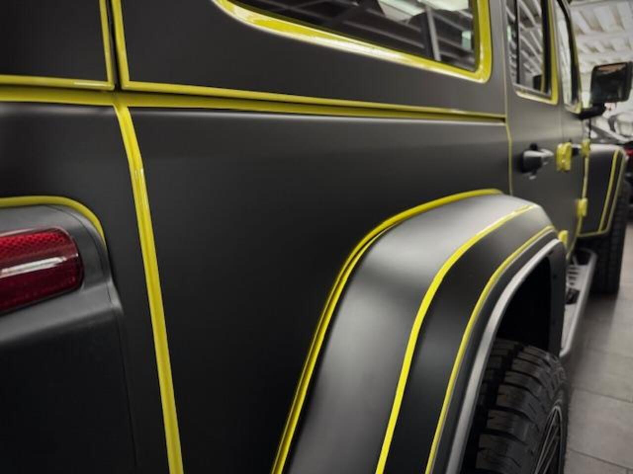 Jeep WRANGLER Unlimited 4xe 380 Rebel Outlaw Outlaw Raw Edition l PHEV | 27km!! | Sky-One roof l 22" AXE l One of a kind