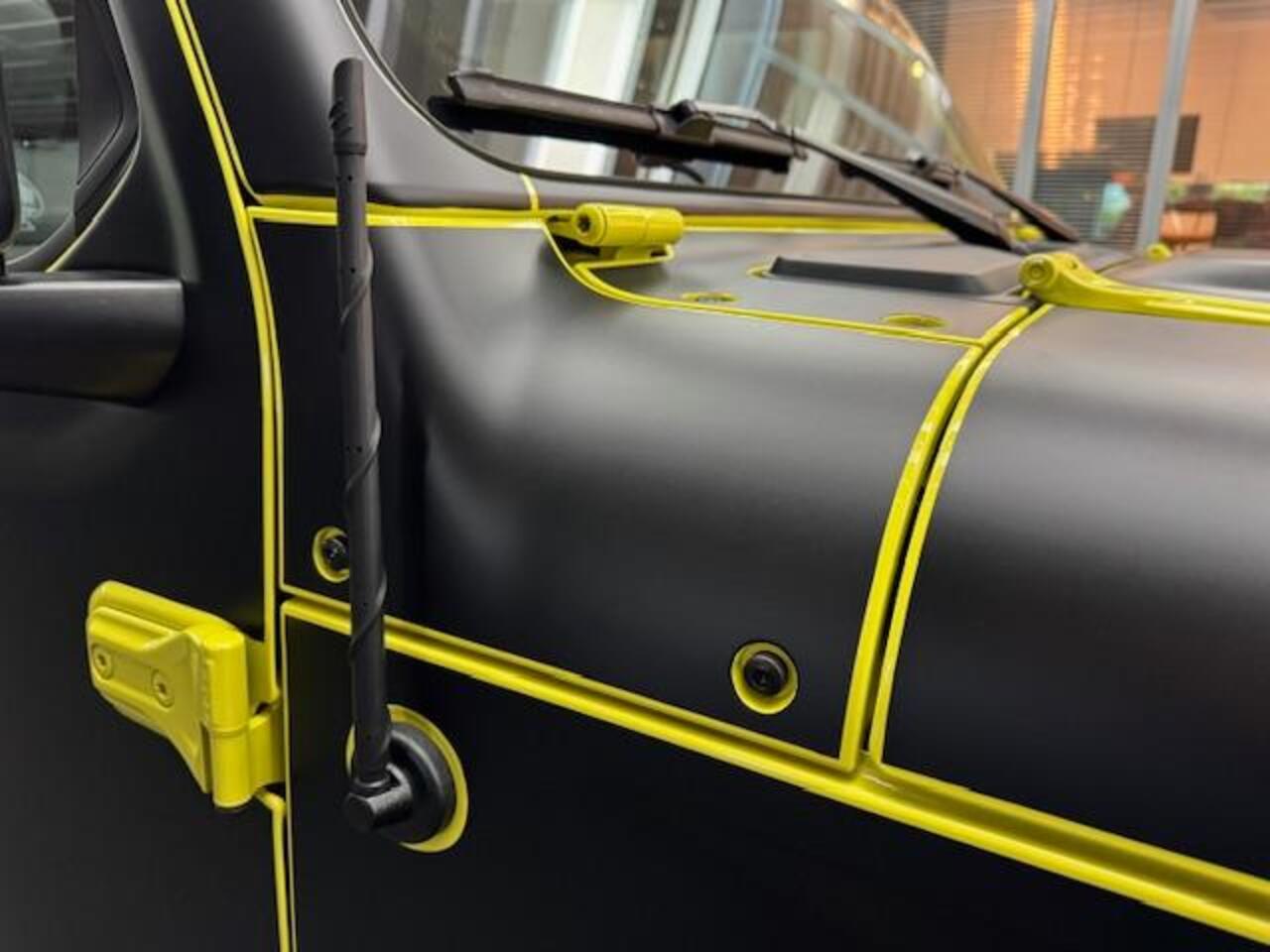 Jeep WRANGLER Unlimited 4xe 380 Rebel Outlaw Outlaw Raw Edition l PHEV | 27km!! | Sky-One roof l 22" AXE l One of a kind