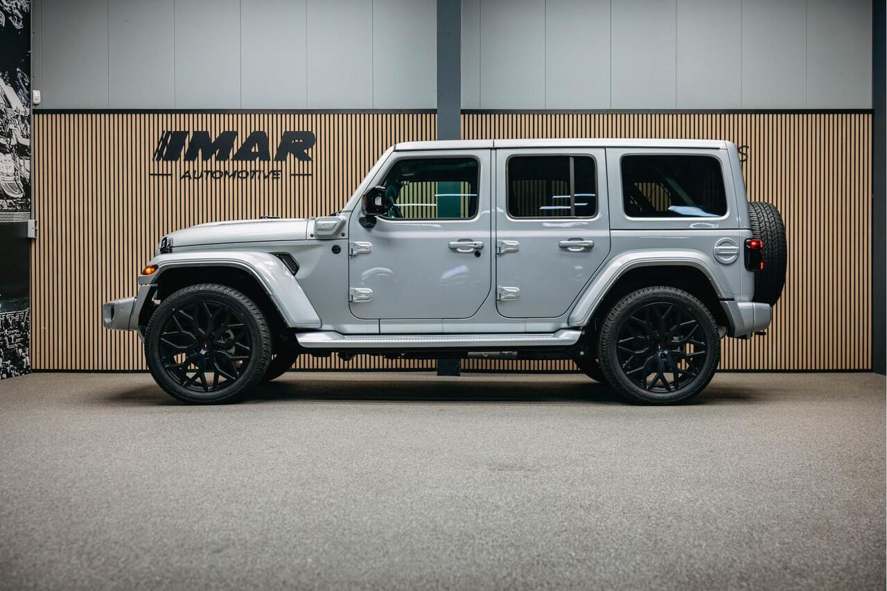 Jeep WRANGLER Unlimited 4xe 380 Sahara | Corse Edition Custom Made | Hybride | Stuur- en Stoelverwarming | Achteruitrijcamera |
