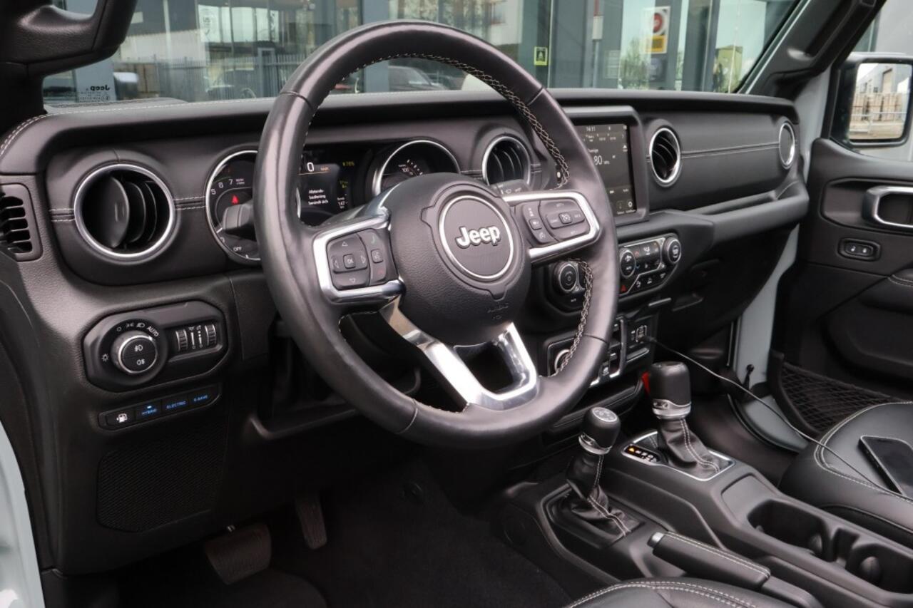 Jeep WRANGLER 4XE 380 SAHARA Overland / My Sky One touch cabrio