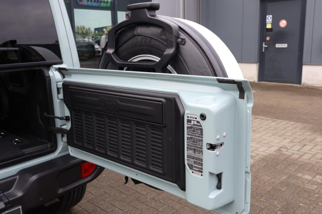 Jeep WRANGLER 4XE 380 SAHARA Overland / My Sky One touch cabrio