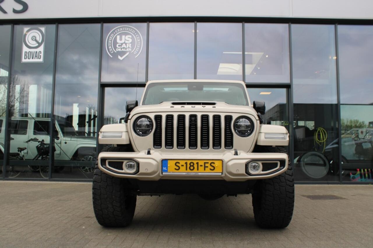 Jeep WRANGLER 4XE 380 BRUTE Richmond SkyOne Performance Hood El. sidesteps.