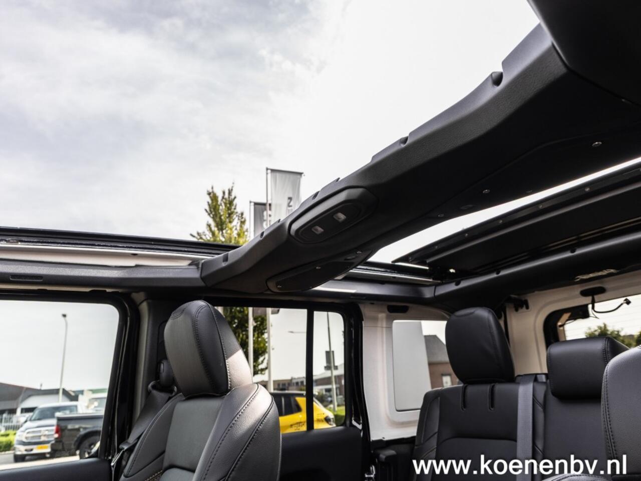 Jeep WRANGLER 4xE Sahara 4wd Auto. 20 LM / SKY ONE SOFTTOP / ADAPT. CRUISE