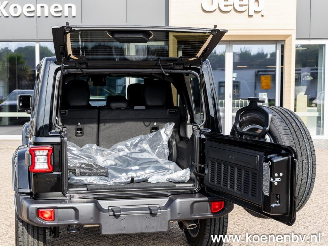 Jeep WRANGLER 4xE Sahara 4wd Auto. 20 LM / SKY ONE SOFTTOP / 2500 KG Trekgewicht