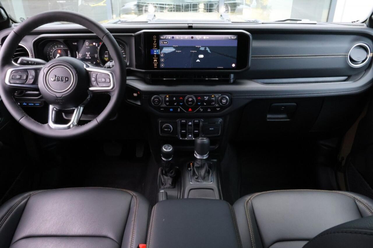 Jeep WRANGLER 4XE 380 SAHARA / Olive Drab / NIEUW MODEL 2026