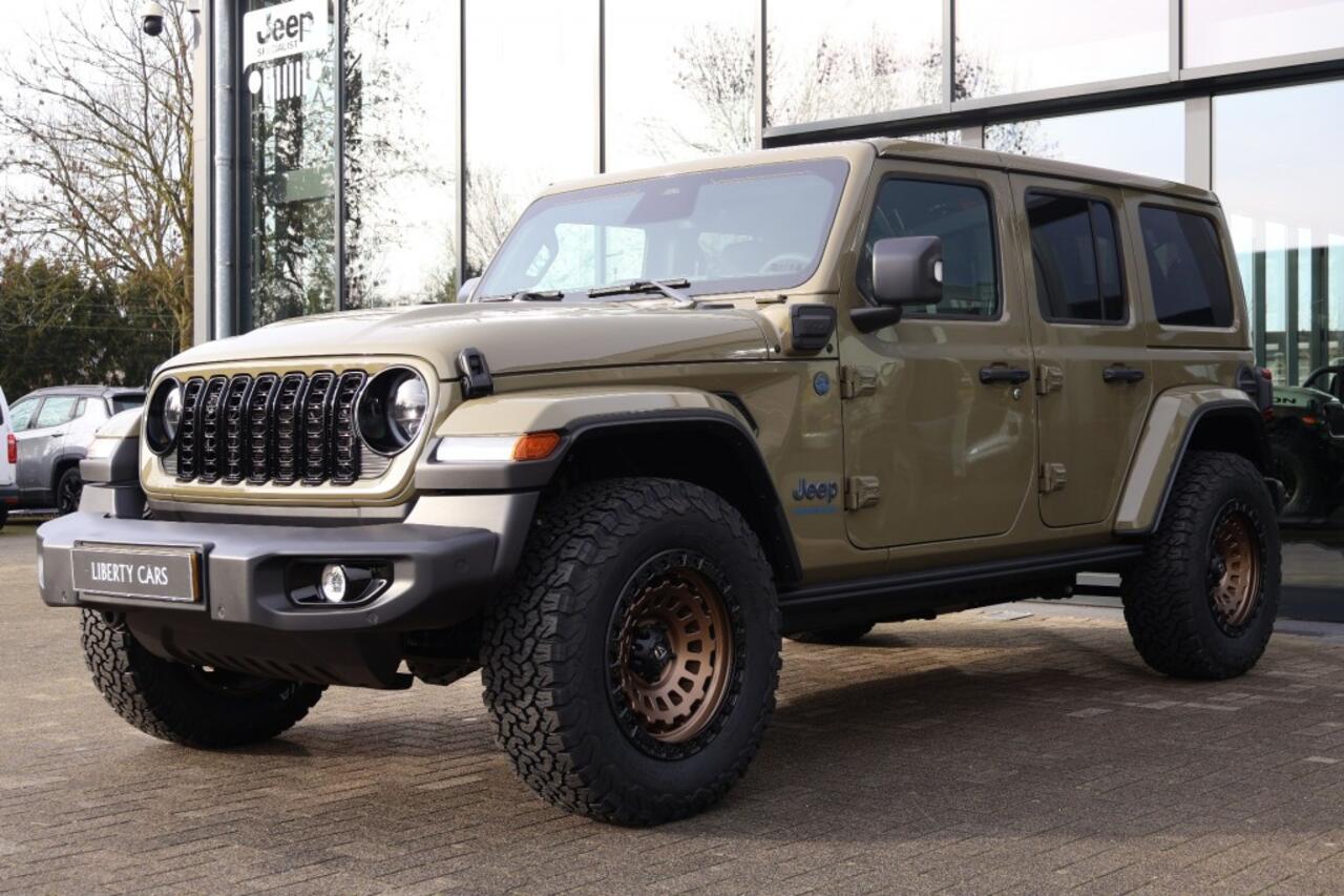 Jeep WRANGLER 4XE 380 SAHARA / Olive Drab / NIEUW MODEL 2026