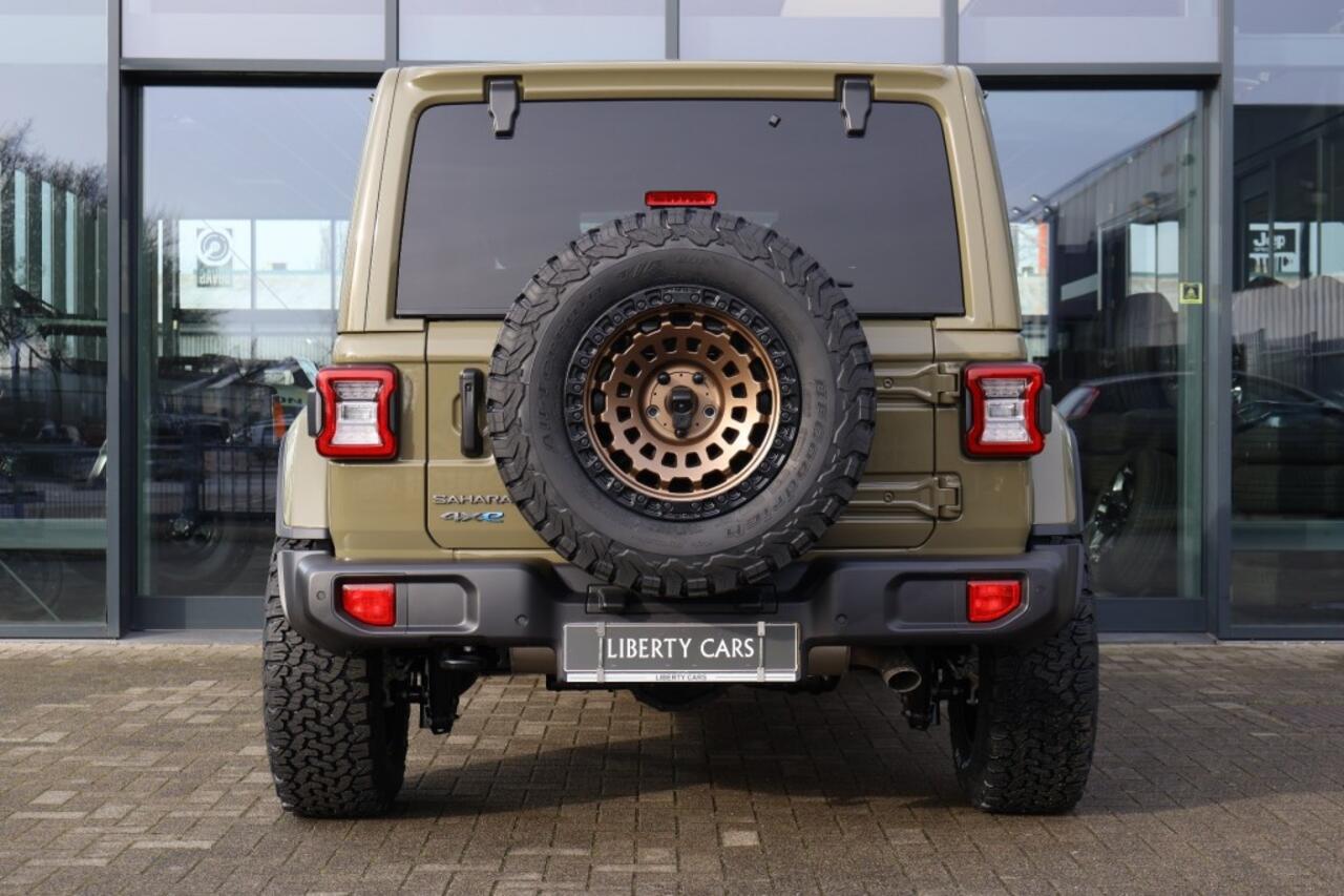 Jeep WRANGLER 4XE 380 SAHARA / Olive Drab / NIEUW MODEL 2026