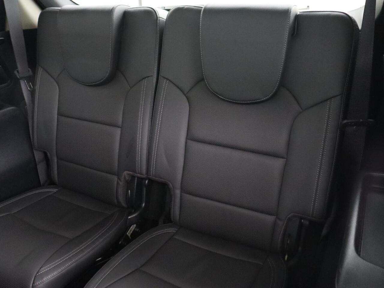 KIA CARENS 1.6 GDi ExecutiveLine 7-Persoons | 1e eigenaar | Panoramadak | Leder | Stoel & stuurverwarming | Carplay | Camera | Navigatie | Elektrische stoelen | Cruise control | Climate control