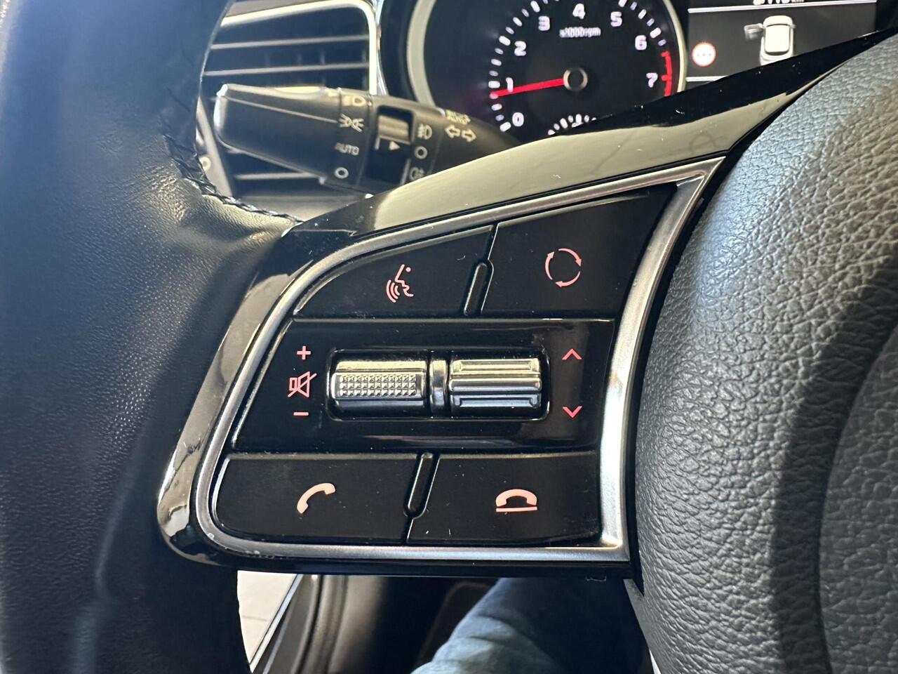 KIA CEE D Ceed 1.4 T-GDi ExecutiveLine met trekhaak!