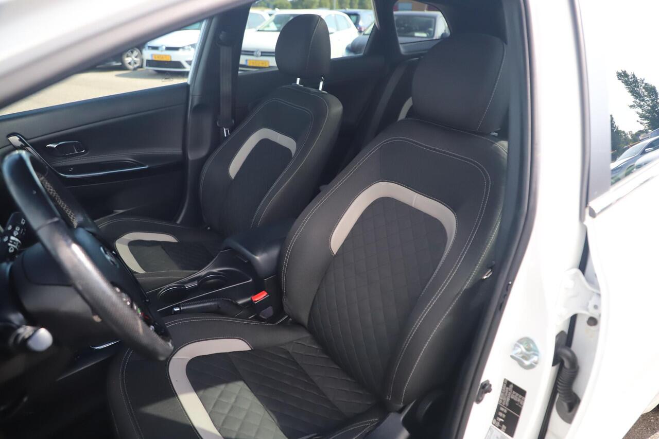 KIA CEE D cee'd Sportswagon 1.0 T-GDi GT-Line Summer Edition Panoramadak Navigatie Carplay Android 17 inch LMV Stuur & Stoelverwarming Achteruitrijcamera