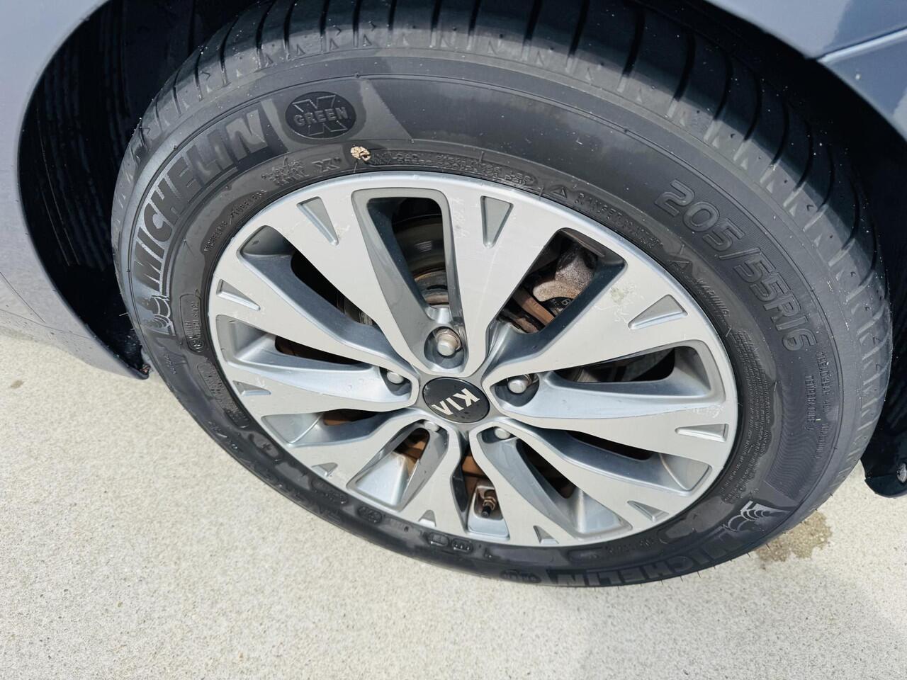 KIA CEE D cee'd Sportswagon 1.0 T-GDi Design Edition 120pk Clima | Cruise | Navi | Camera