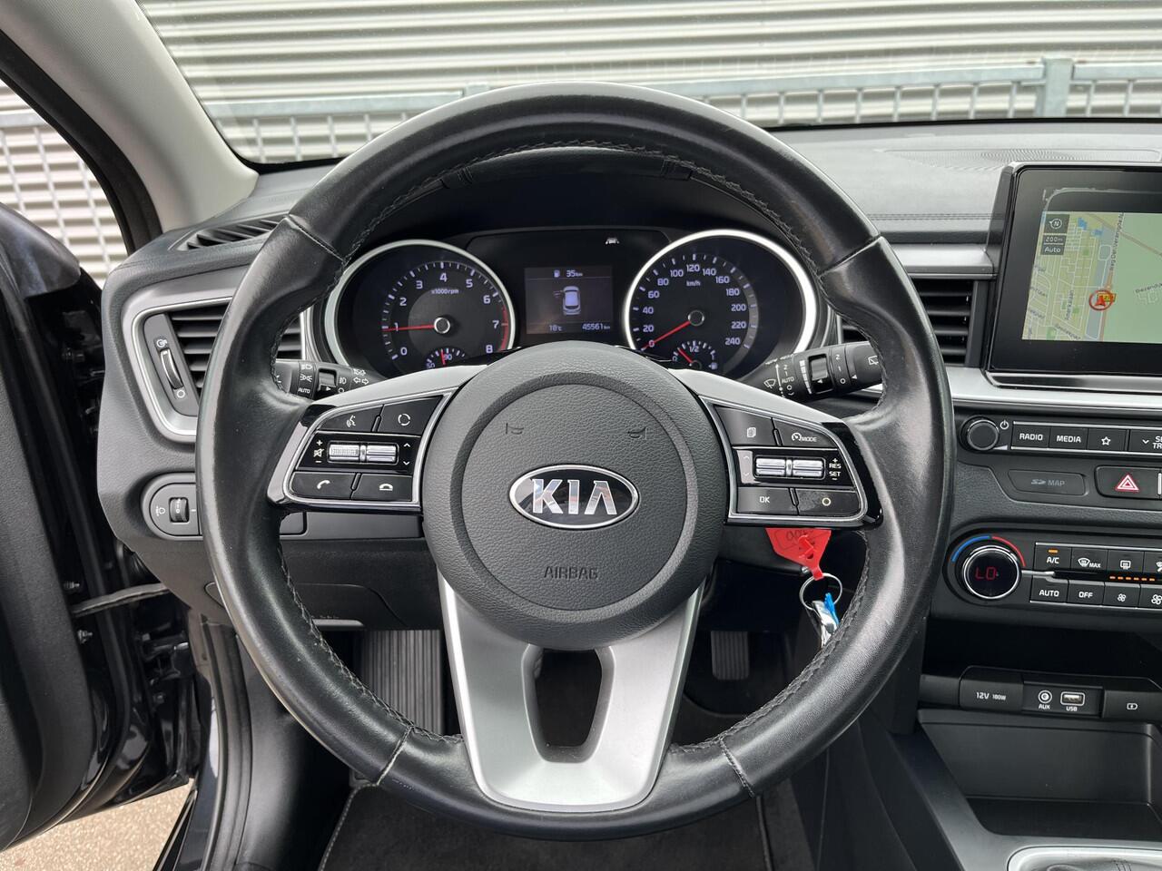 KIA CEE D Ceed 1.0 T-GDi DynamicLine 6-BAK LMV / NAVIGATIE / ACHTERUITRIJCAMERA