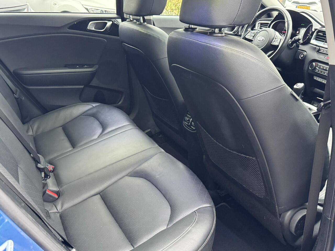 KIA CEE D Ceed 1.0 T-GDi ExecutiveLine Schuifdak|stoel verwarming|stoel ventilatie|JBL| Dealer onderhouden!!