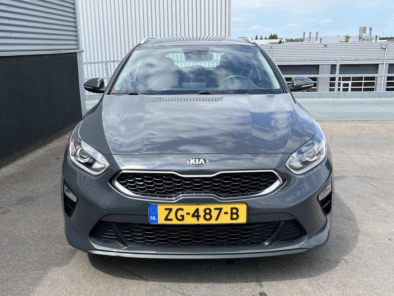 KIA CEE D Ceed Sportswagon 1.0 T-GDi DynamicLine Navigatie, Achteruitrijcamera, Parkeersensoren, Cruise control, Climate control, Dealeronderhouden, BTW-auto