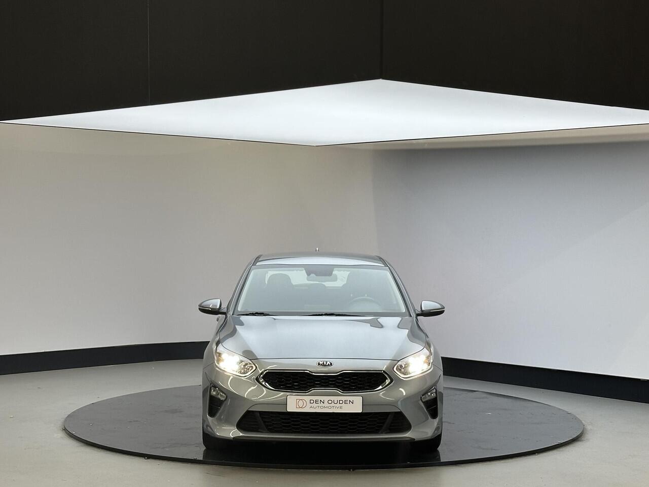 KIA CEE D Ceed 1.0 T-GDi Comfortline Apple Carplay | Camera | Clima | NL Auto