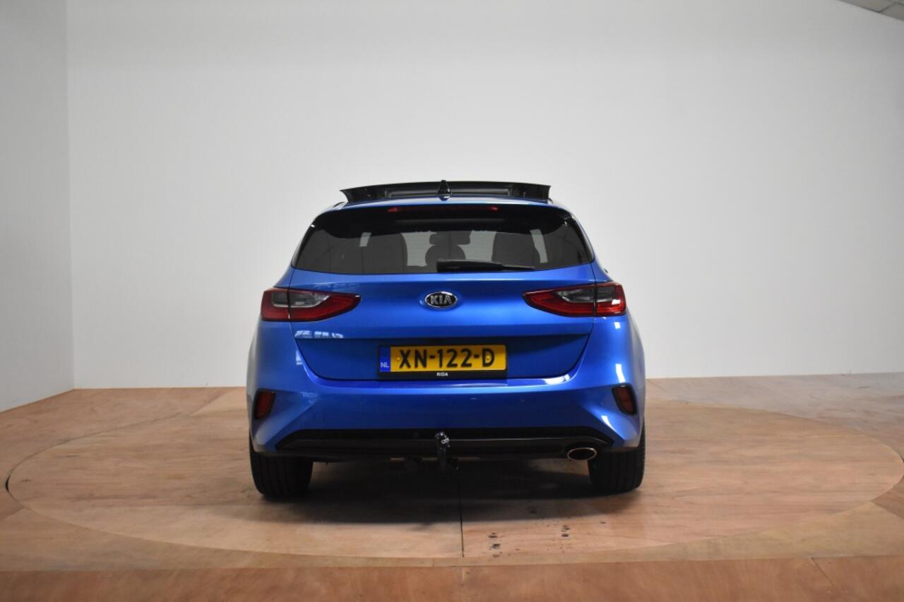 KIA CEE D Ceed 1.4 T-GDi ExecutiveLine