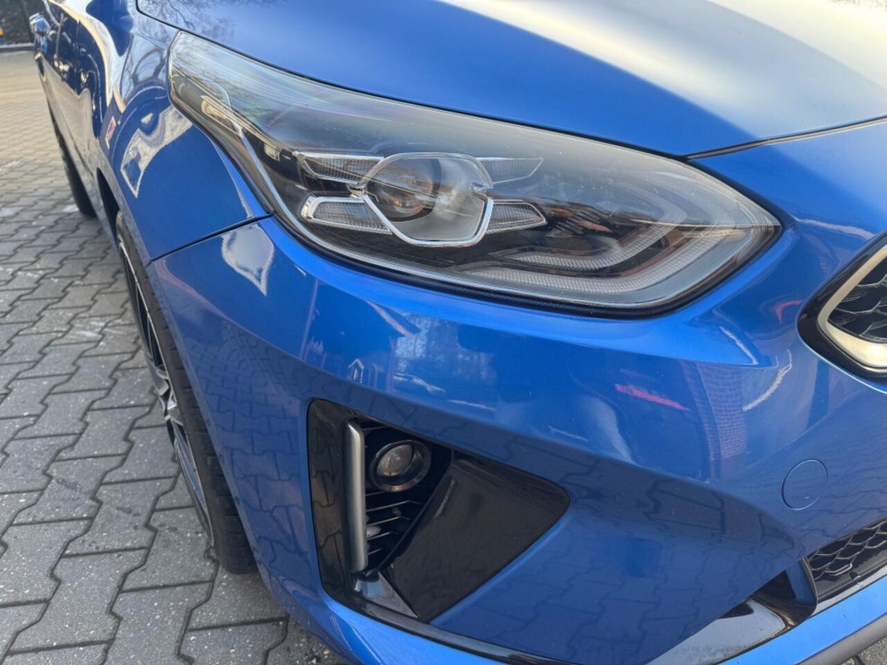 KIA CEE D 1.0 T-GDI GT-Line Business Edition Pano virtual cockpit