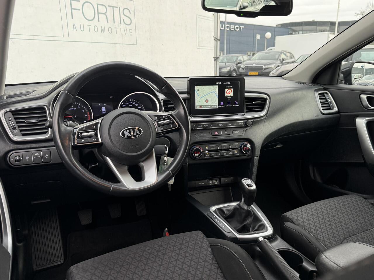 KIA CEE D Ceed Sportswagon 1.0 T-GDi DynamicLine NL-AUTO | CAMERA | NAVI |TREKHAAK