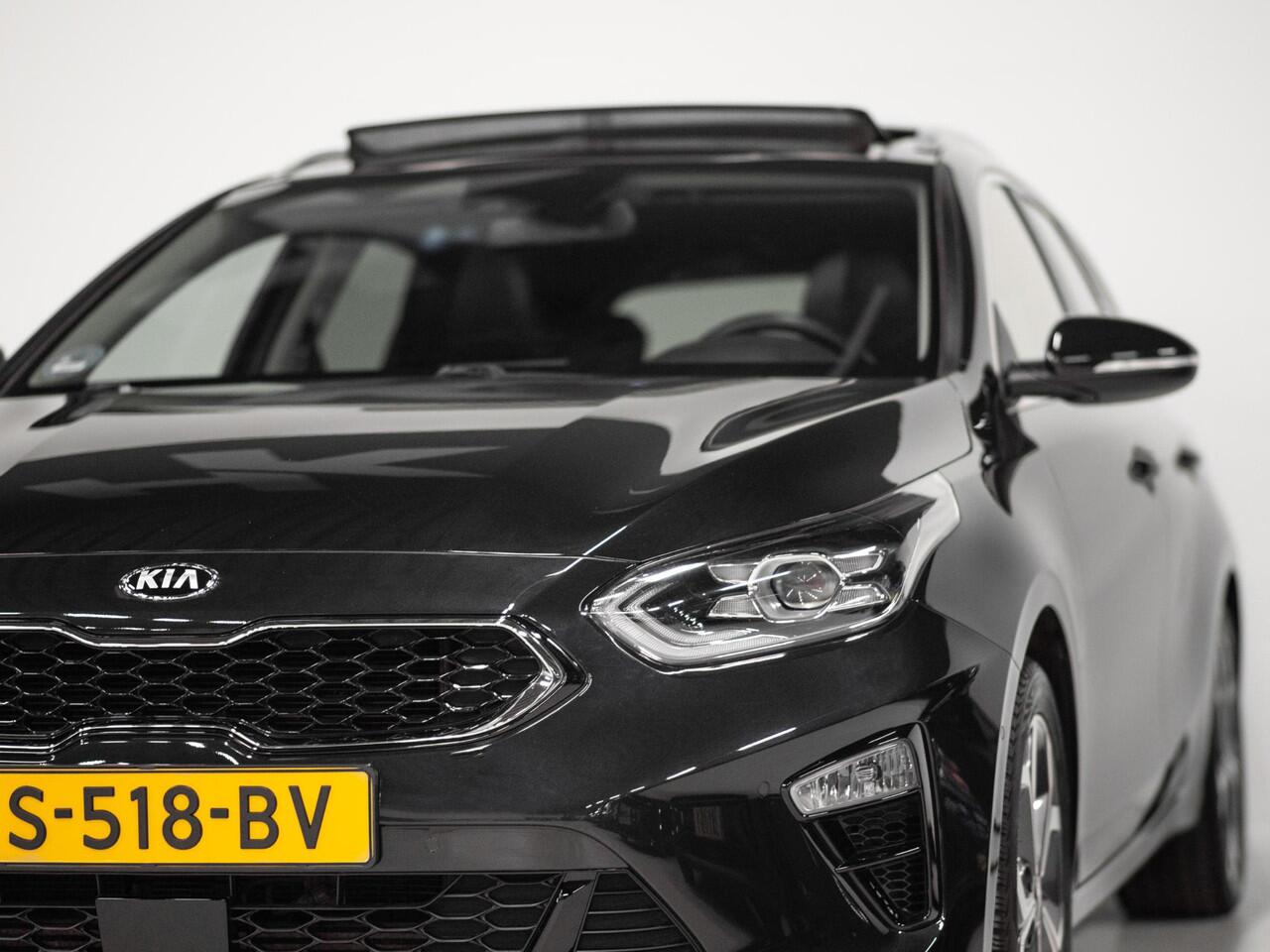 KIA CEE D Ceed Sportswagon 1.4 T-GDi ExecutiveLine Pano ACC Keyless Memory