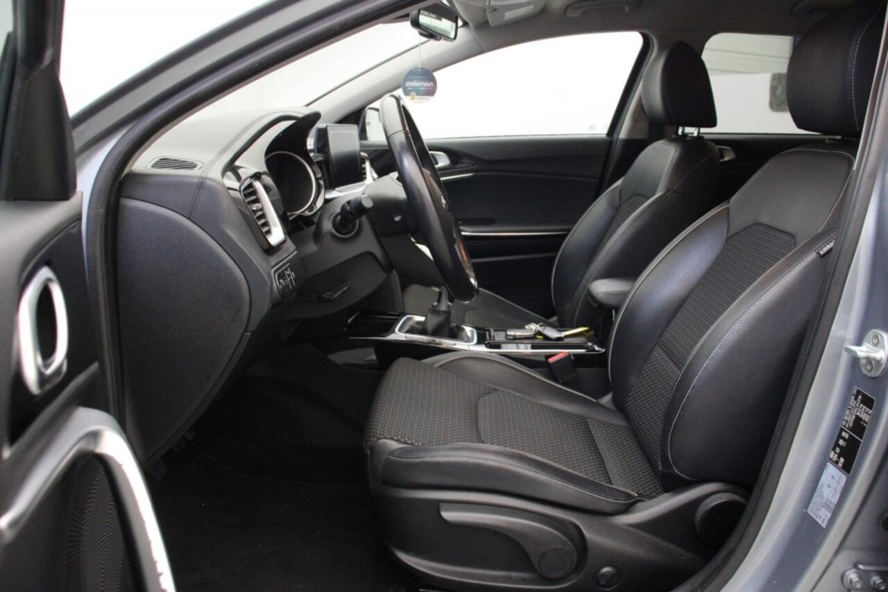 KIA CEE D Sportswagen 1.0 T-GDi DynamicPlusLine - Carplay, Camera, Half Leer, Stoelverw.