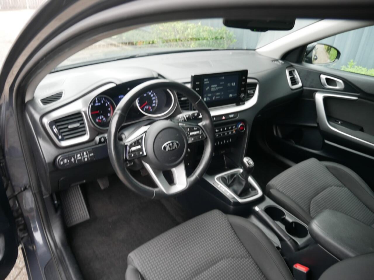KIA CEE D 1.0 T-GDI COMFORTL. **Airco//Carplay **