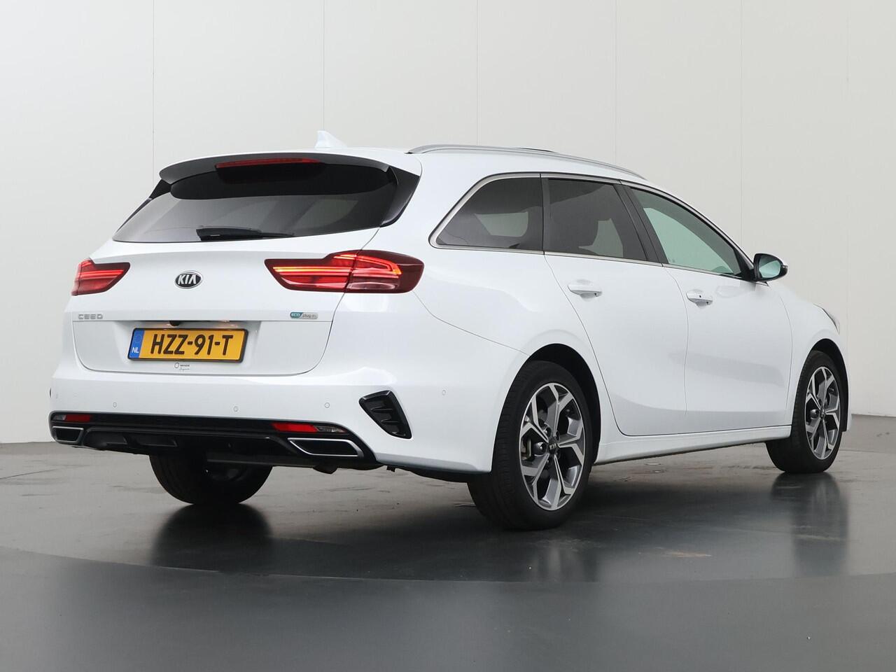 KIA CEE D Ceed Sportswagon 1.6 GDI PHEV ExecutiveLine | Panoramadak | Elekt. Stoelverstelling met geheugen | Stoelventilatie | Stoel/Stuurwielverwarming |