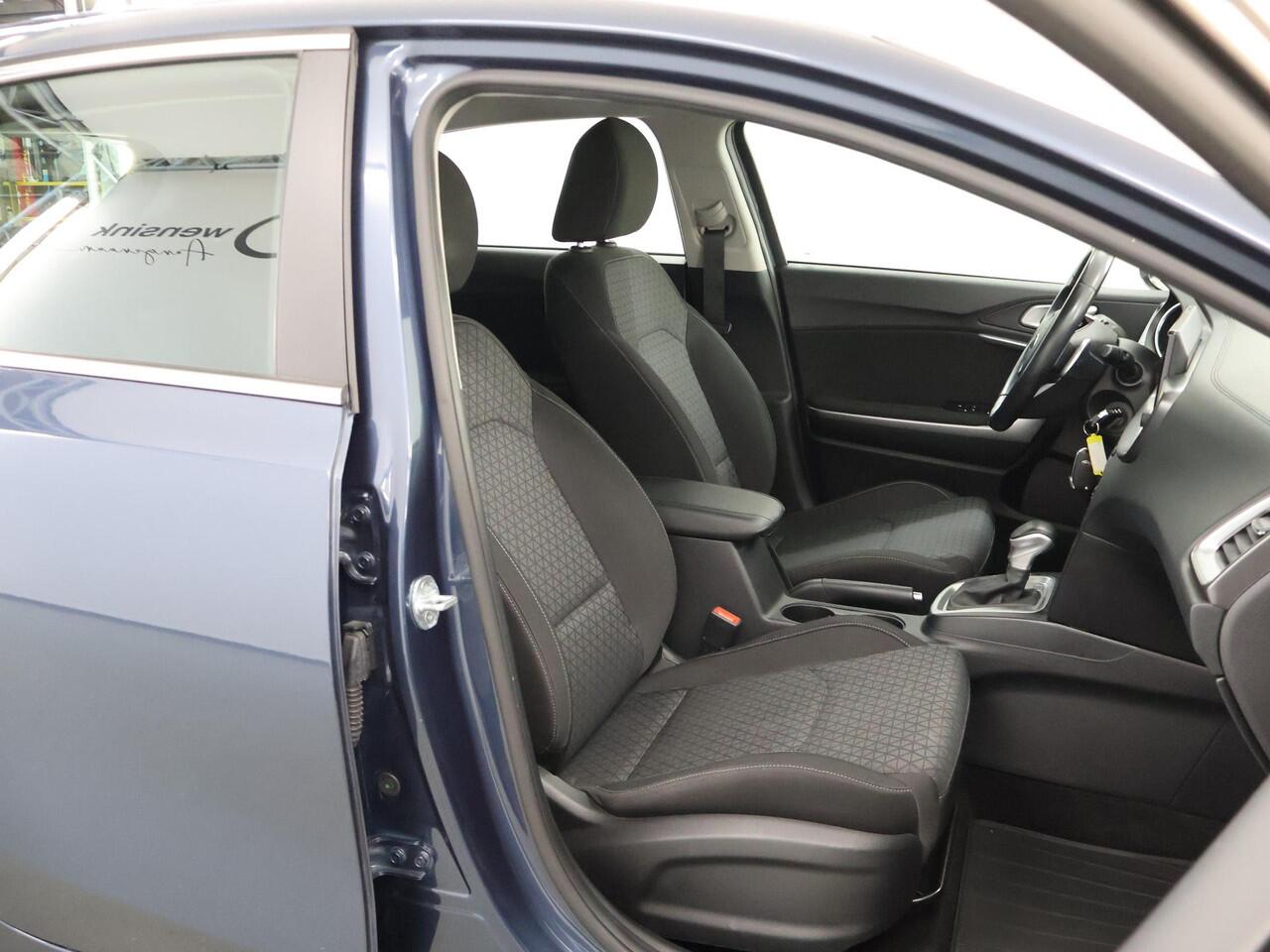 KIA CEE D Ceed 1.4 T-GDi DynamicLine | Navigatie | Parkeercamera | Climate Control | Cruise Control |