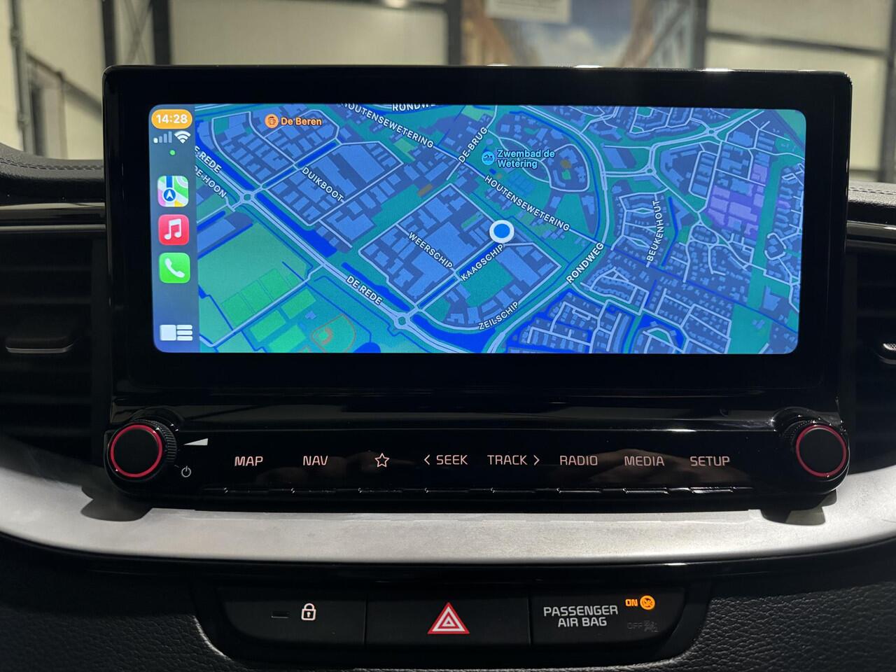 KIA CEE D Ceed Sportswagon 1.6 GDI PHEV BusinessLine Aut. | navi | carplay | led | privacy glas |