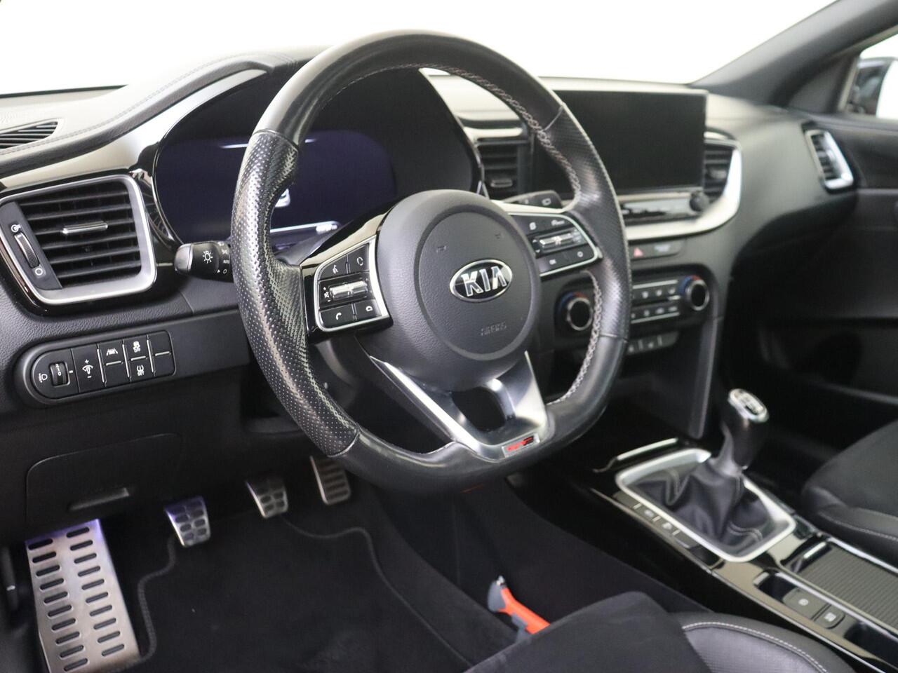 KIA CEE D Ceed Sportswagon 1.0 T-GDi GT-Line | Navigatie | Camera | Stoel-stuurverwarming | Trekhaak