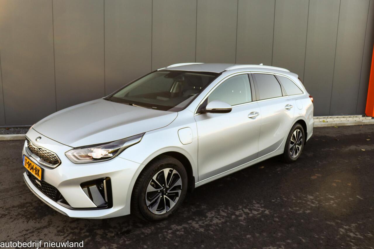 KIA CEE D Ceed Sportswagon 1.6 GDI PHEV advance plus line stoel+stuur verw.12 maanden volledige garantie