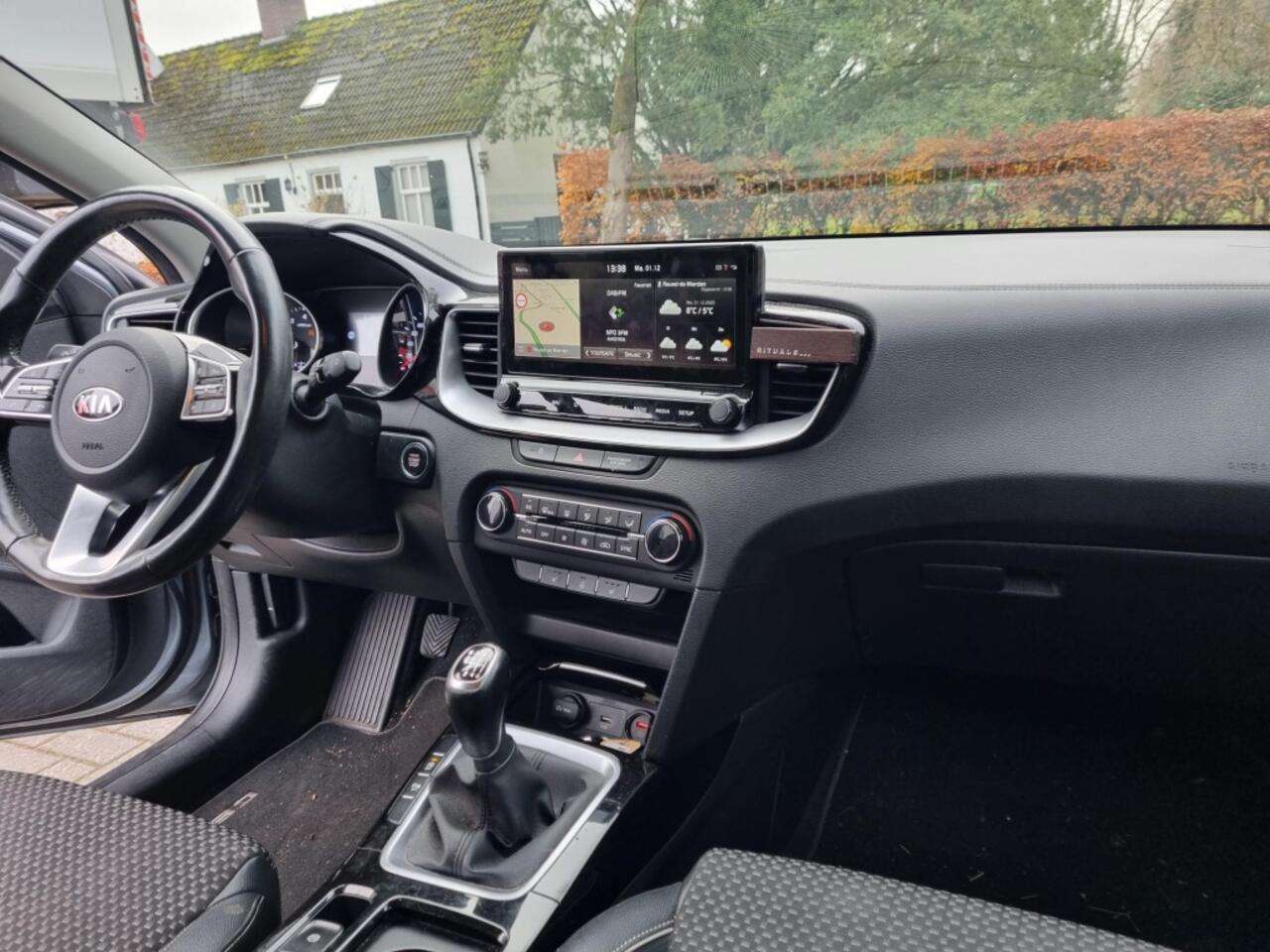 KIA CEE D Ceed Sportswagon 1.0 T-GDi Dyn.PlusL. ( MOTORSCHADE )