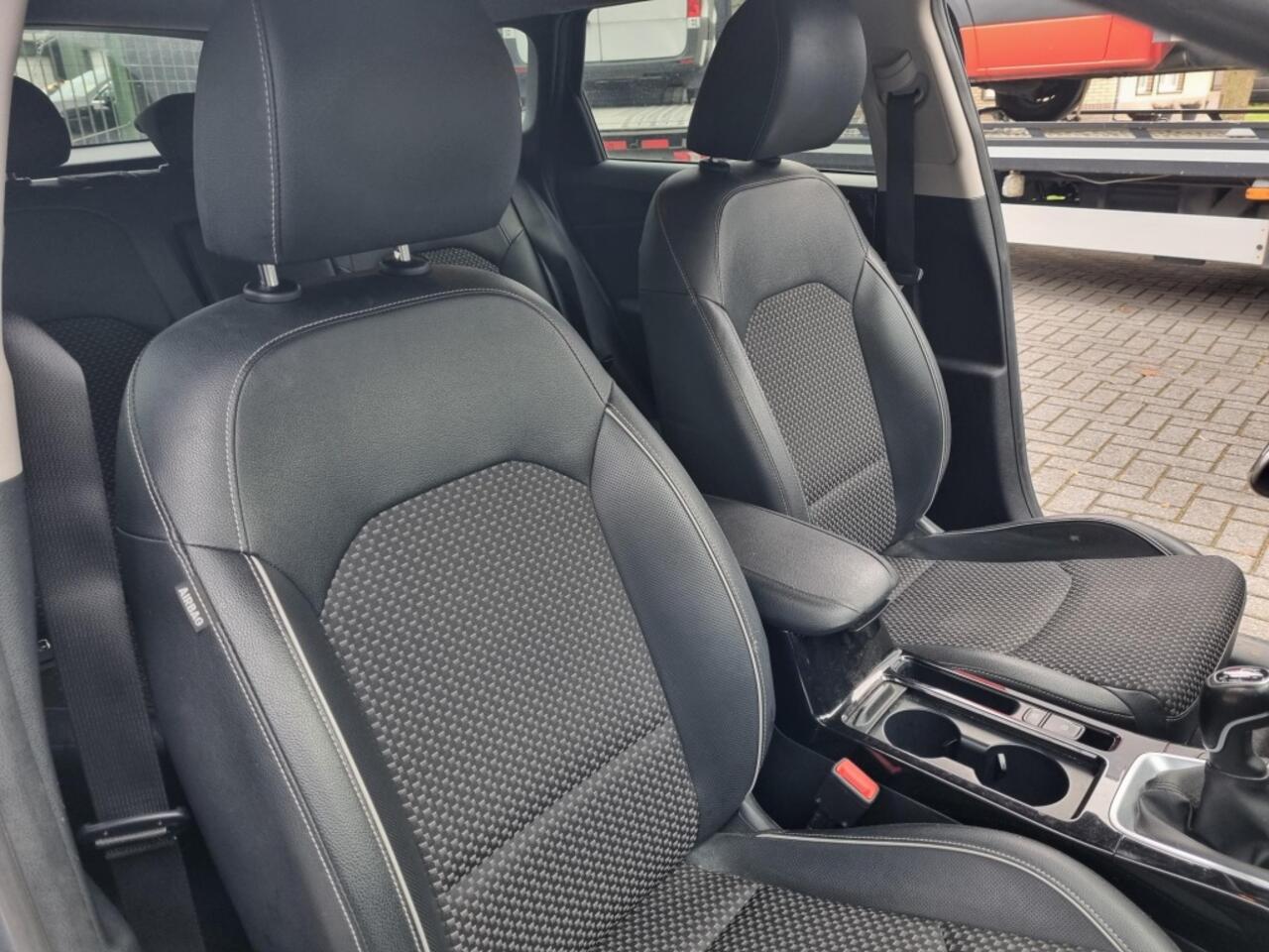 KIA CEE D Ceed Sportswagon 1.0 T-GDi Dyn.PlusL. ( MOTORSCHADE )