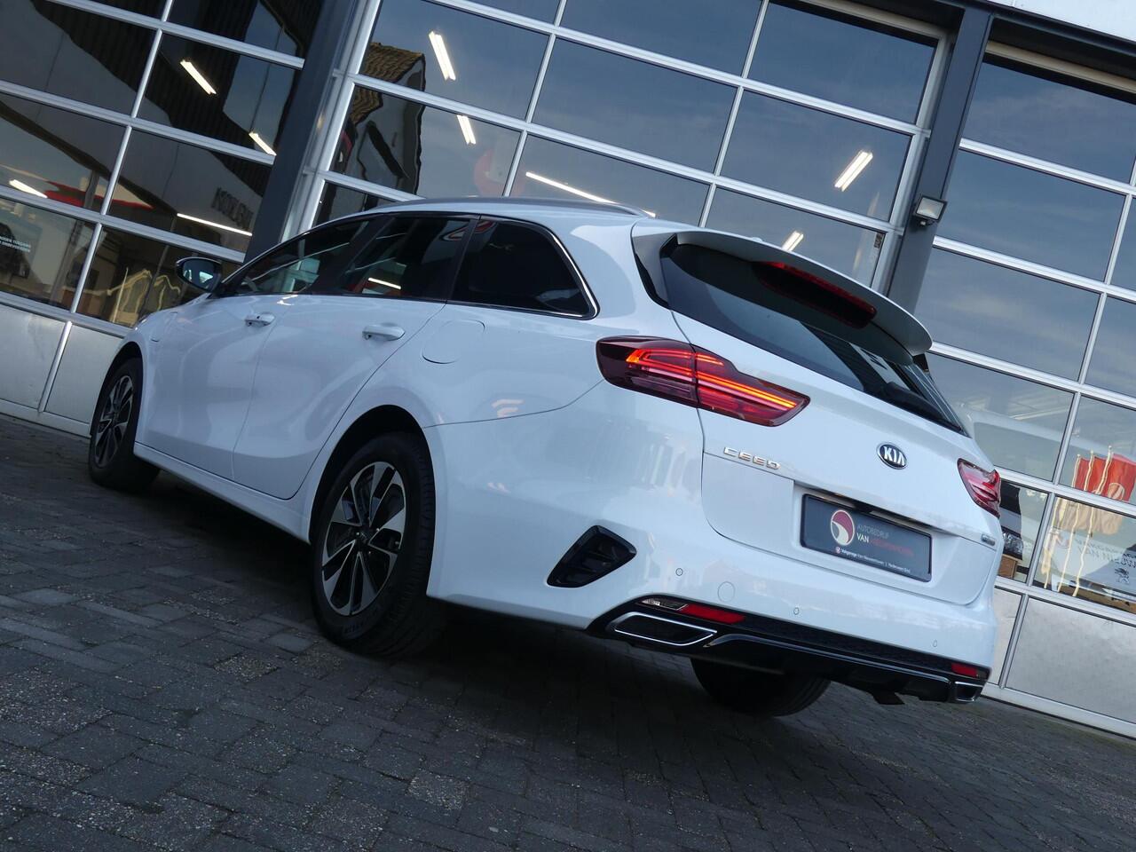 KIA CEE D Ceed Sportswagon 1.6 GDI PHEV DynamicLine *t/m 10de bouwjaar garantie!