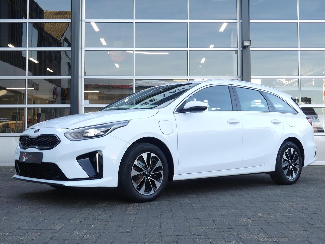KIA CEE D Ceed Sportswagon 1.6 GDI PHEV DynamicLine *t/m 10de bouwjaar garantie!