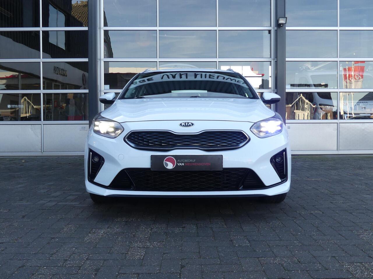 KIA CEE D Ceed Sportswagon 1.6 GDI PHEV DynamicLine *t/m 10de bouwjaar garantie!