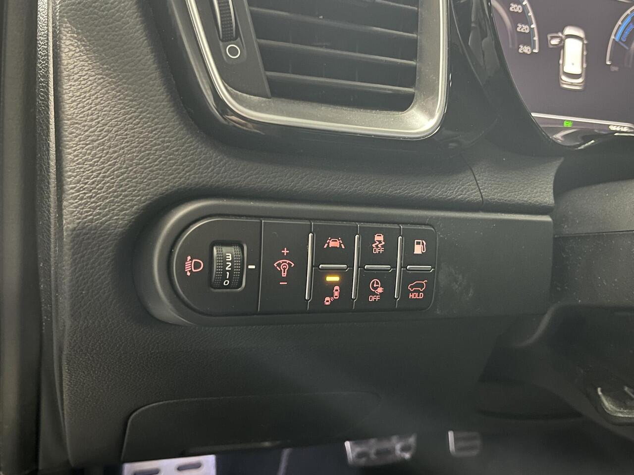 KIA CEE D Ceed Sportswagon 1.6 GDI PHEV ExecutiveLine , Met Trekhaak, Schuif/Kanteldak, Elektrische Stoel met Geheugenstand, Stoelverwarming en Ventilatie, Adaptieve CruiseControl