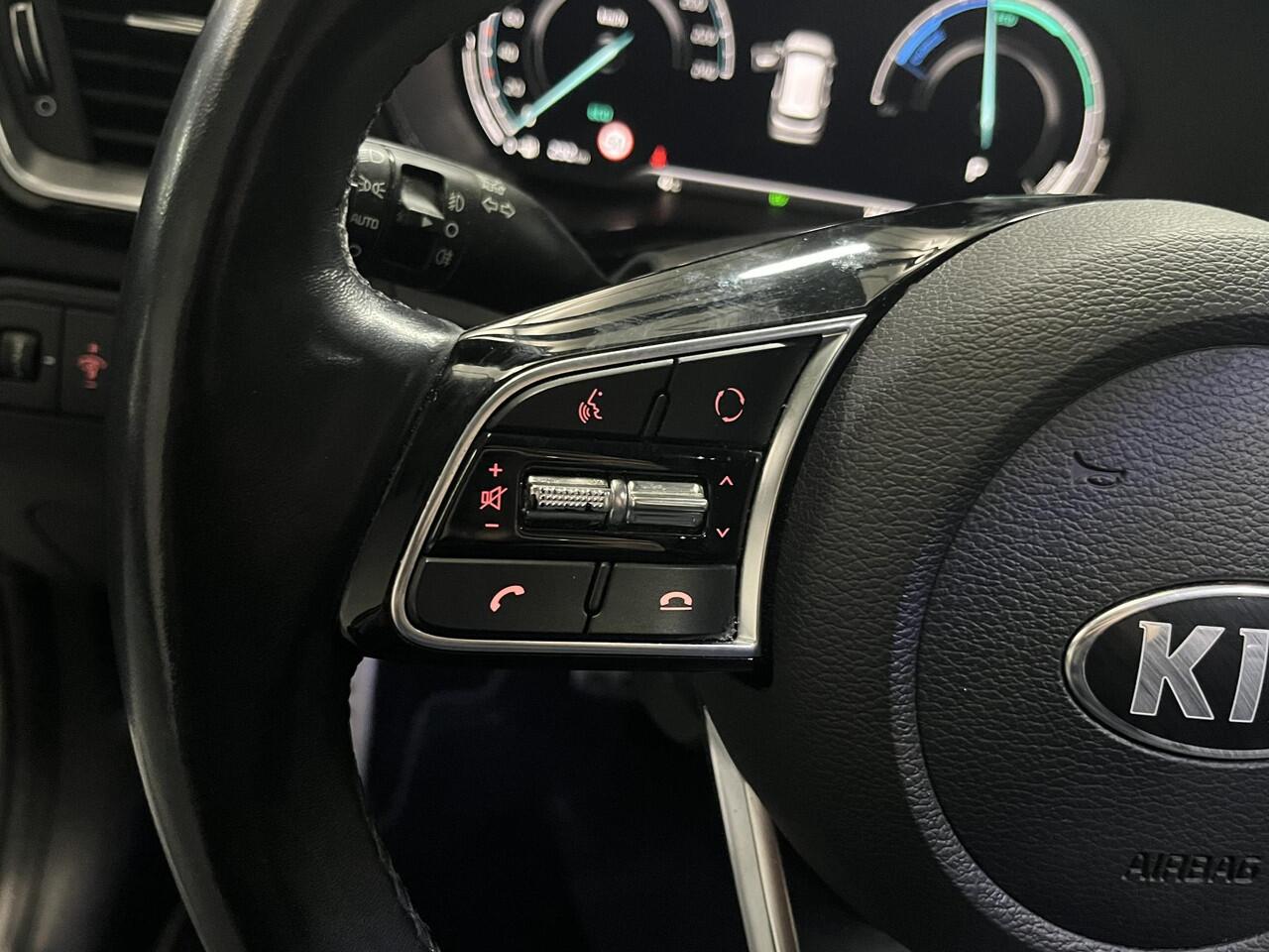 KIA CEE D Ceed Sportswagon 1.6 GDI PHEV ExecutiveLine , Met Trekhaak, Schuif/Kanteldak, Elektrische Stoel met Geheugenstand, Stoelverwarming en Ventilatie, Adaptieve CruiseControl