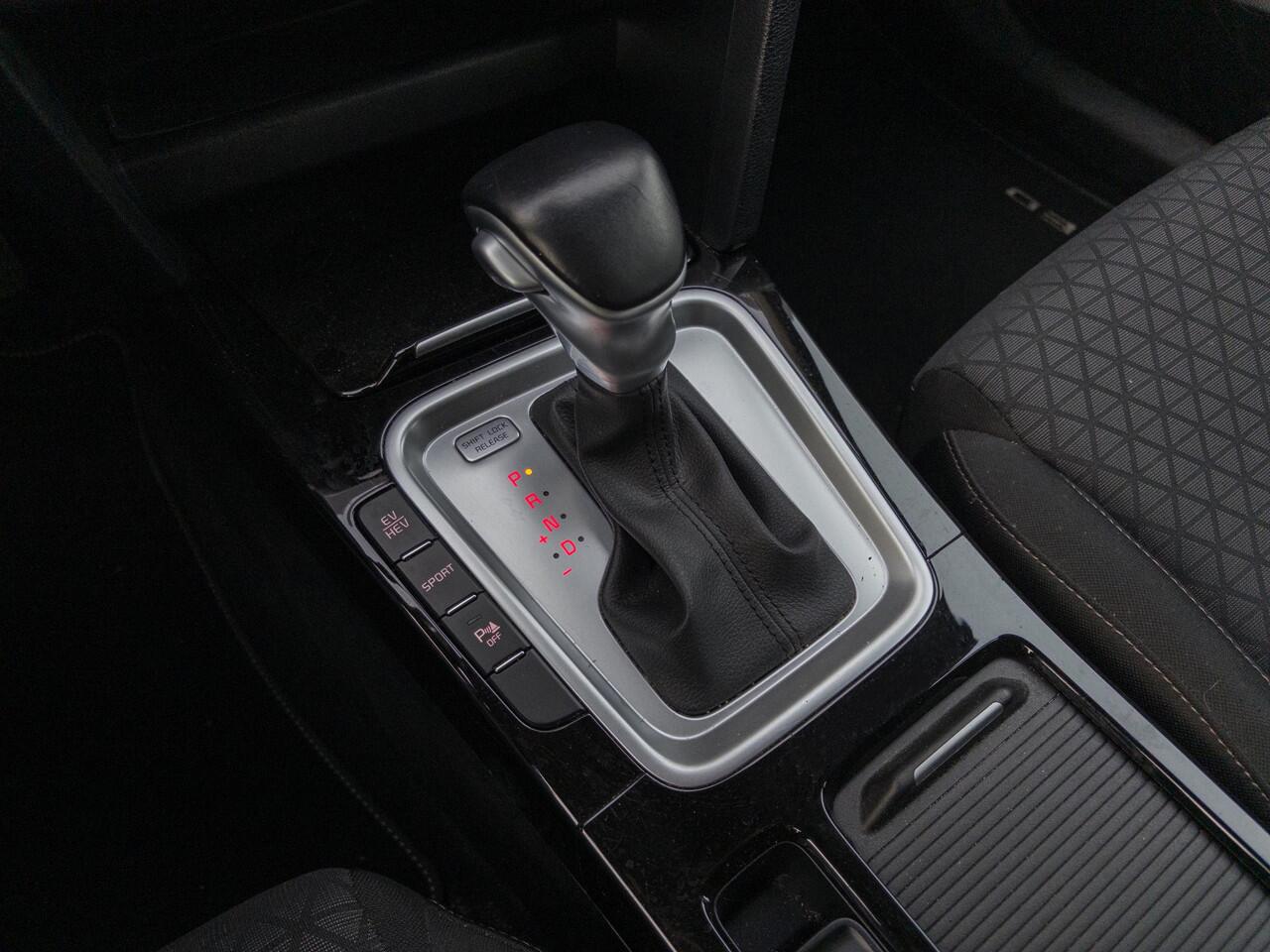 KIA CEE D Ceed Sportswagon 1.6 GDI PHEV DynamicLine