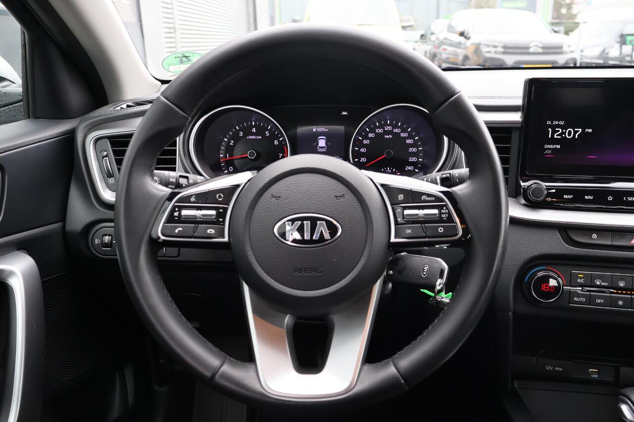 KIA CEE D Ceed 1.4 T-GDi DynamicLine 1e Eigenaar | NAP | BTW | Volledig Onderh | Camera | Carplay | Cruise | LMV | Multifunctioneel stuur |