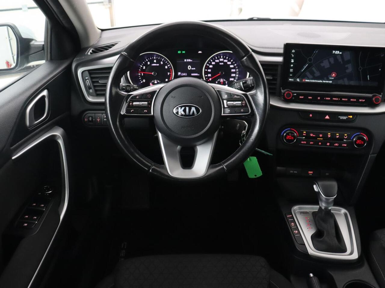 KIA CEE D Ceed 1.4 T-GDi DynamicLine | Automaat | Carplay | Camera | Navigatie | Parkeerhulp | Climate control | Bluetooth | Cruise control