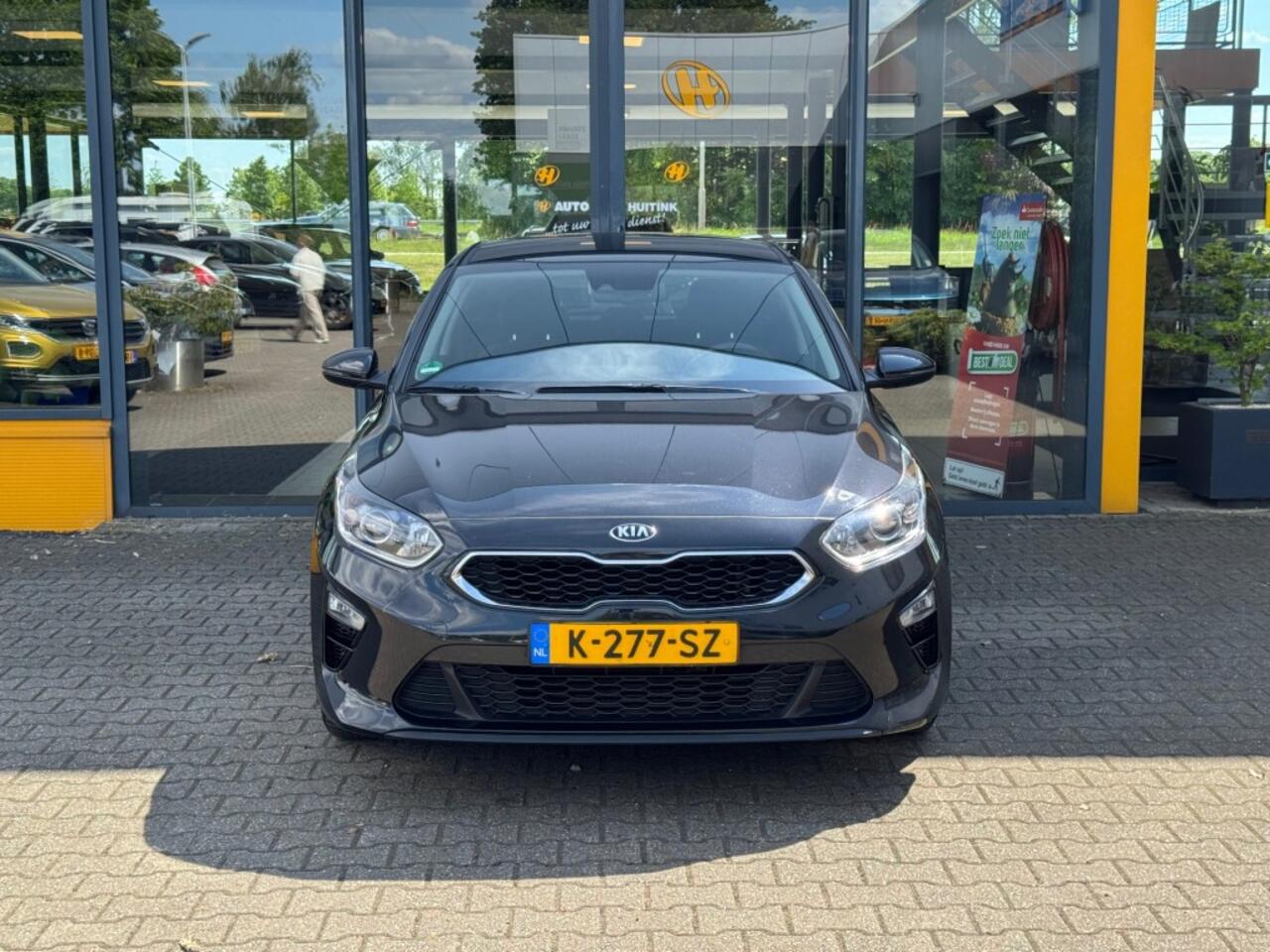 KIA CEE D 1.0 T-GDI DynamicLine - camera - navi - climate control