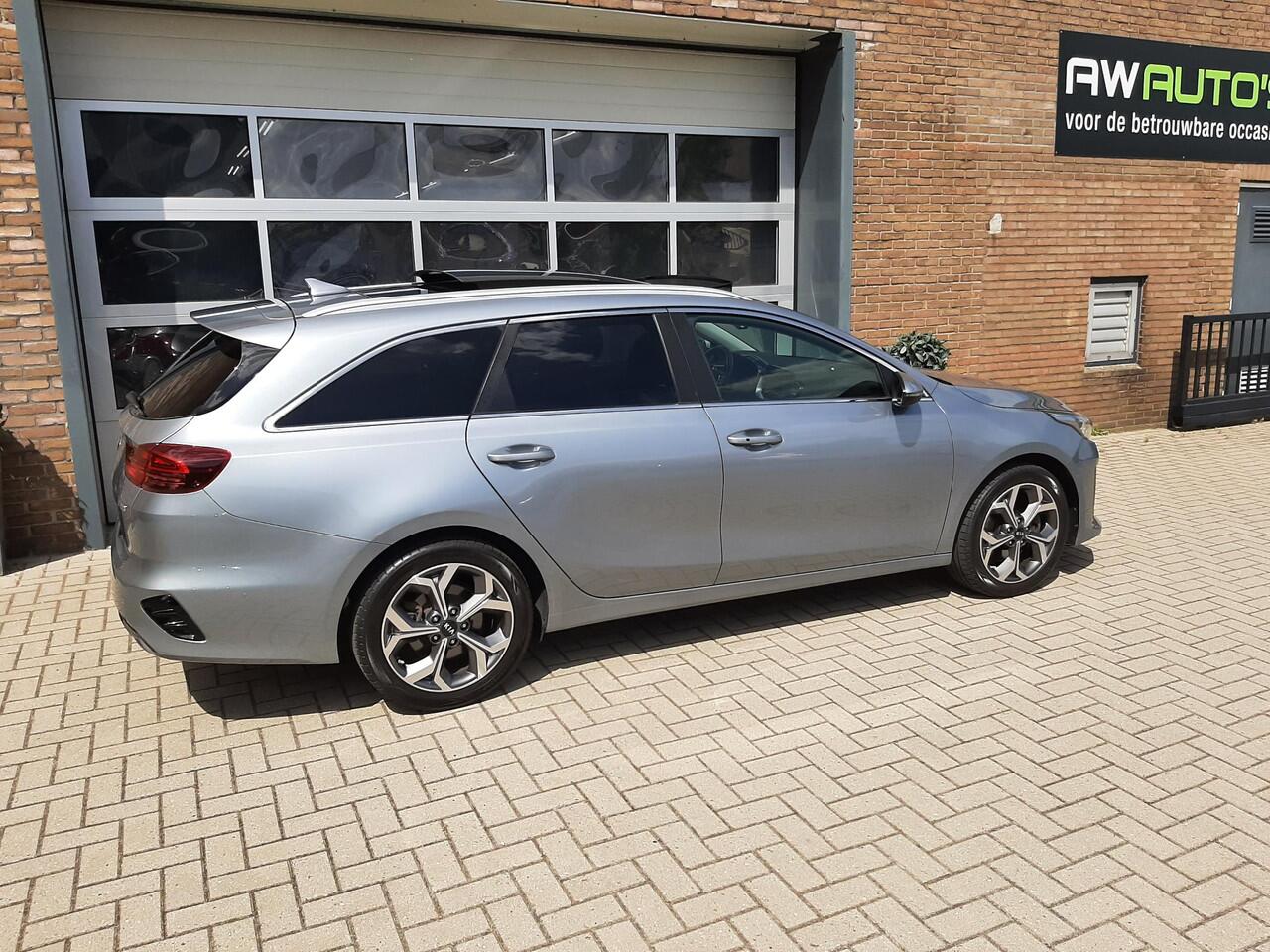 KIA CEE D Ceed Sportswagon 1.6 GDI PHEV ExecutiveLine/platinum