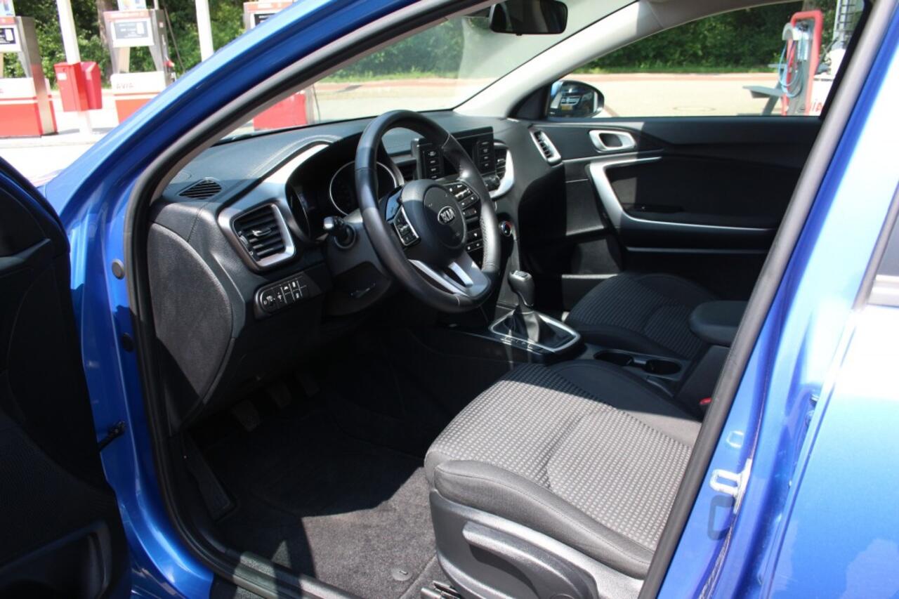 KIA CEE D 1.0 T-GDI Comfortline, Stoel en stuurverw, PDC, DAB